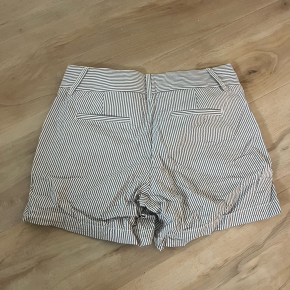 Striped Shorts - Picture 4 of 4